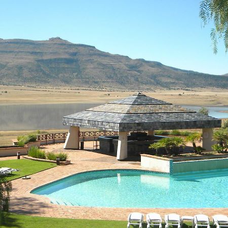 Black Mountain Leisure And Conference Hotel Groothoek Extérieur photo