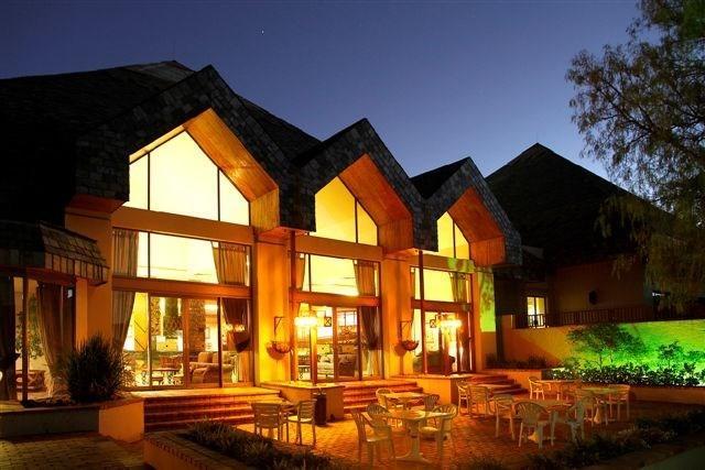 Black Mountain Leisure And Conference Hotel Groothoek Extérieur photo