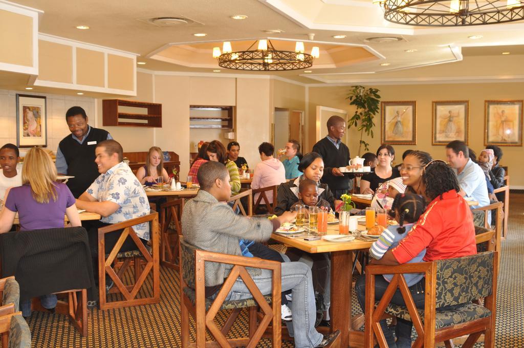 Black Mountain Leisure And Conference Hotel Groothoek Extérieur photo