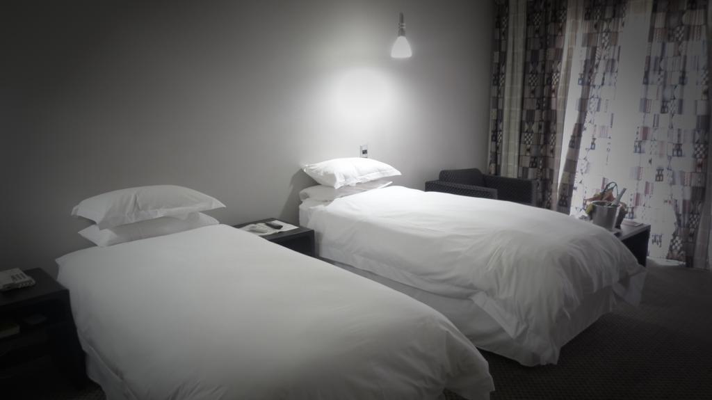 Black Mountain Leisure And Conference Hotel Groothoek Extérieur photo