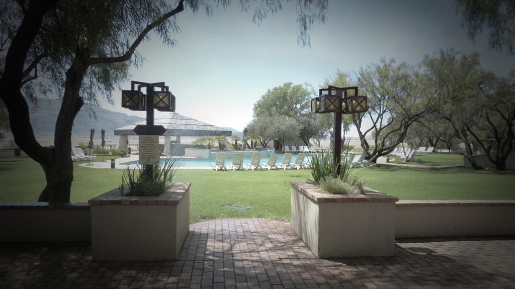 Black Mountain Leisure And Conference Hotel Groothoek Extérieur photo