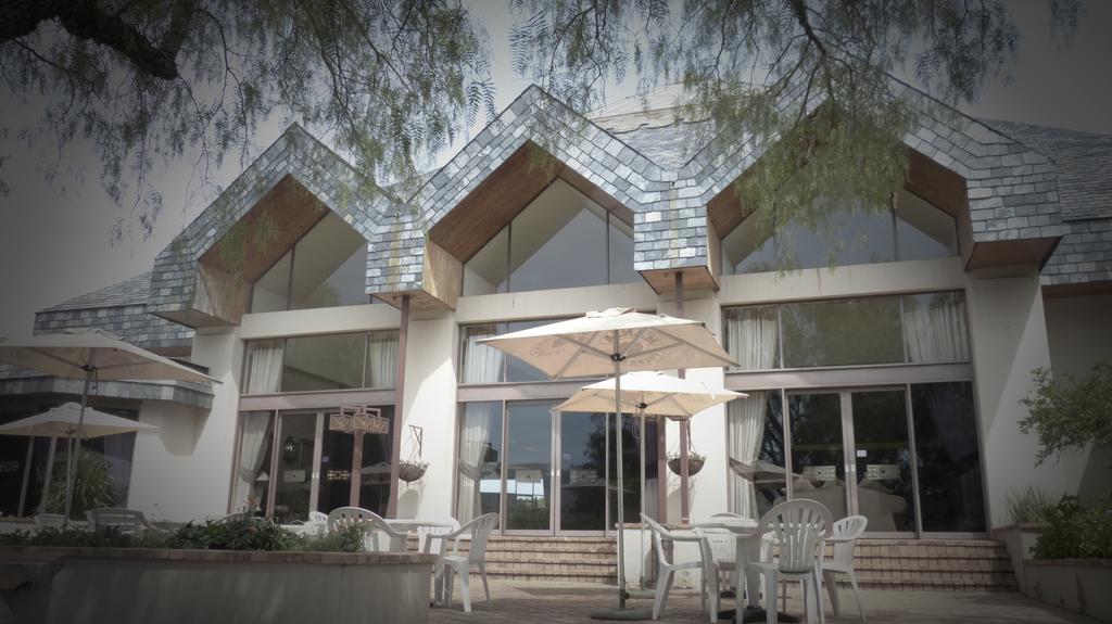 Black Mountain Leisure And Conference Hotel Groothoek Extérieur photo