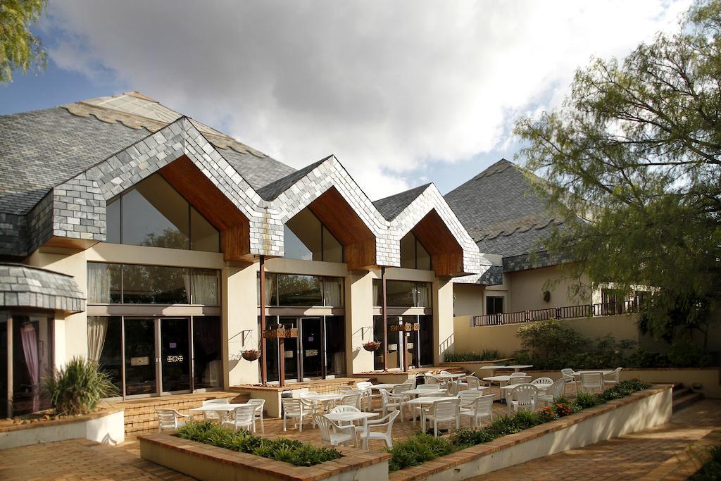 Black Mountain Leisure And Conference Hotel Groothoek Extérieur photo