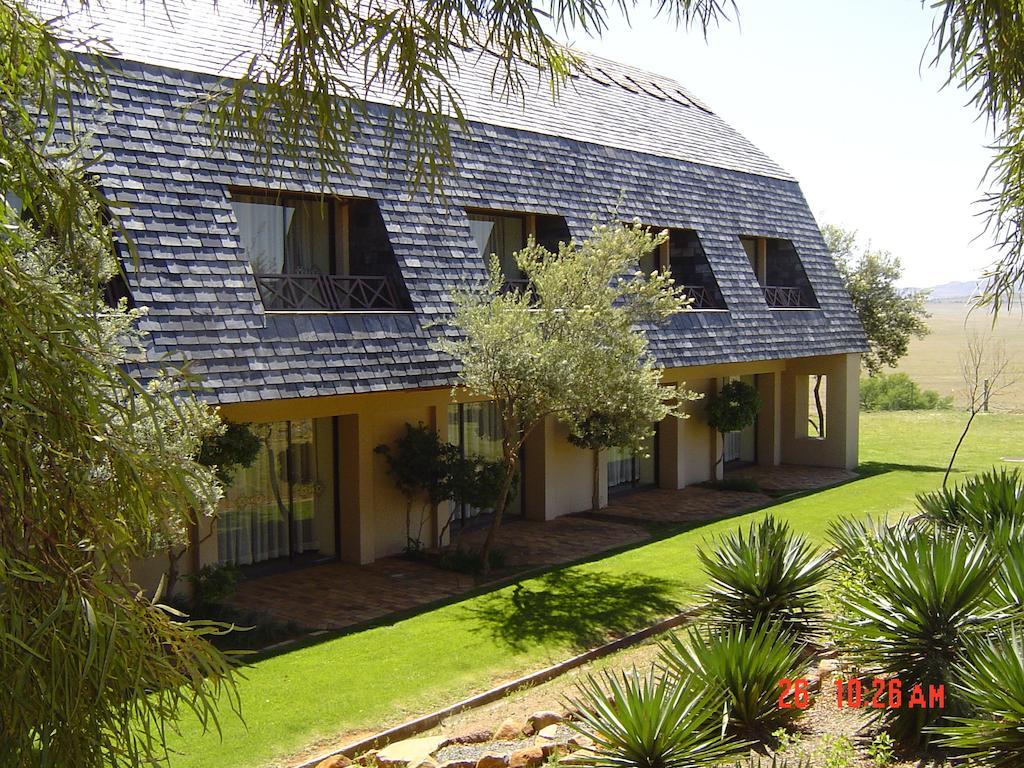 Black Mountain Leisure And Conference Hotel Groothoek Extérieur photo