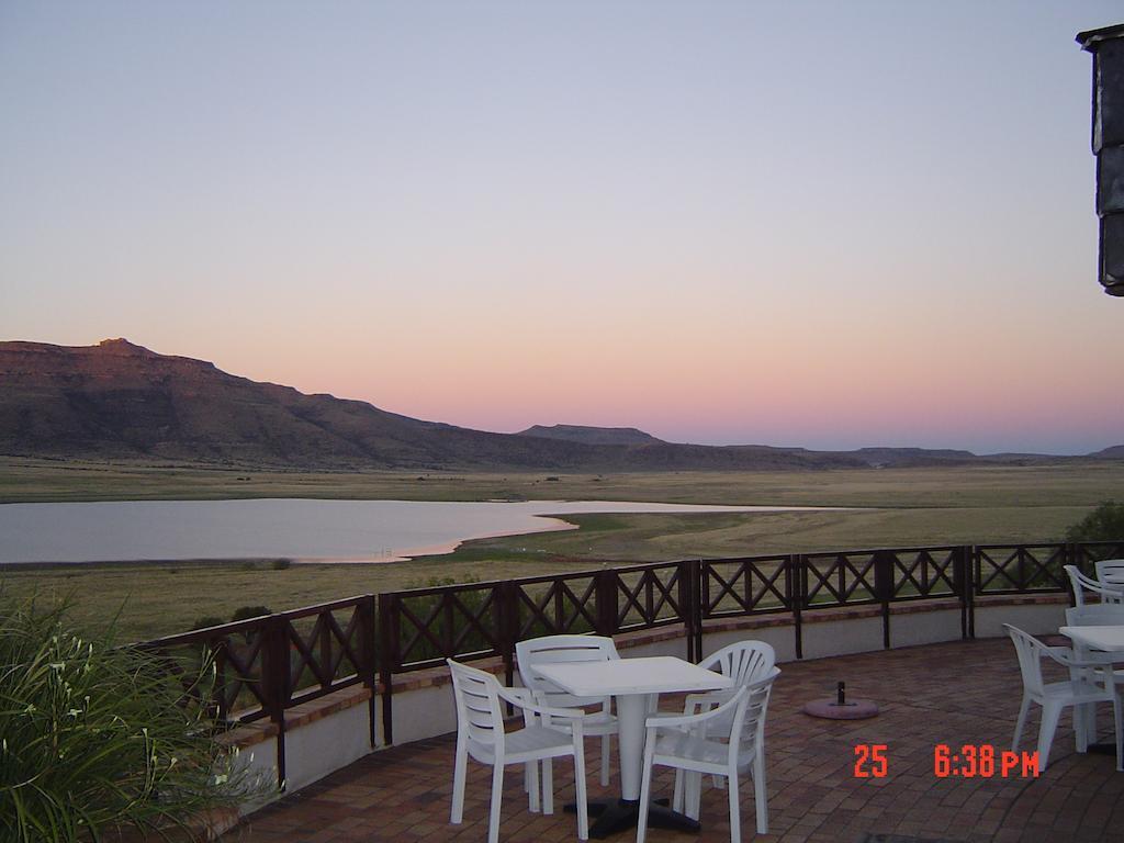 Black Mountain Leisure And Conference Hotel Groothoek Extérieur photo