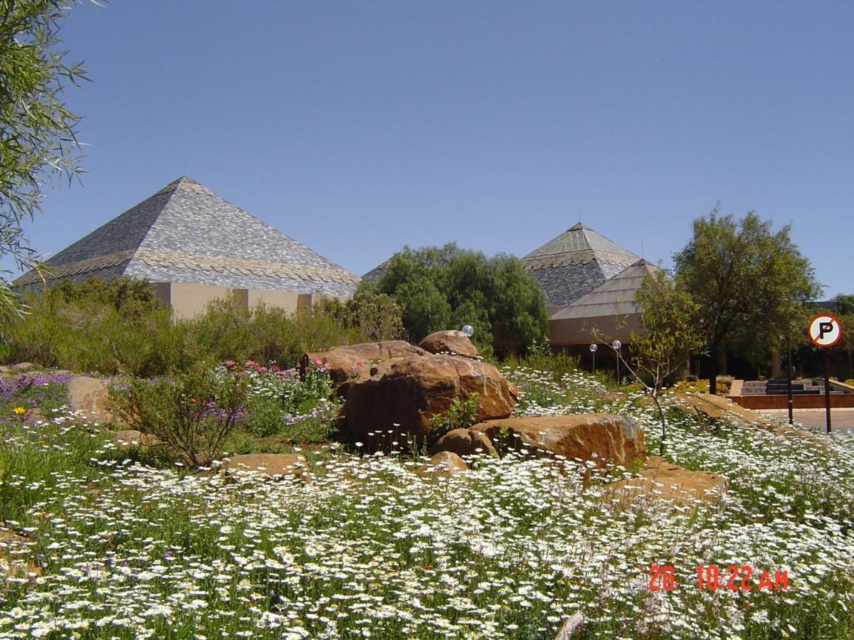 Black Mountain Leisure And Conference Hotel Groothoek Extérieur photo